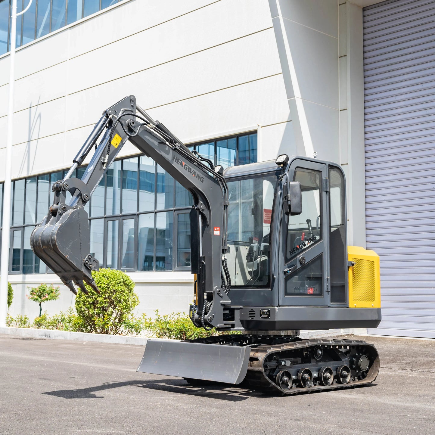 2.5 Ton Mini Excavator Diesel Hydraulic Excavators Tractor 2.5t Mini Bagger Small Excavator Digger Multifunctional Machinery