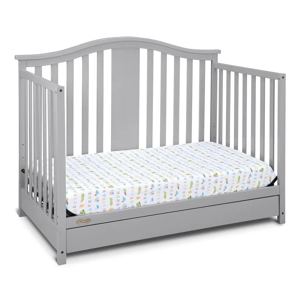 Graco Solano 4-In-1 Convertible Crib With Drawer For Nursery