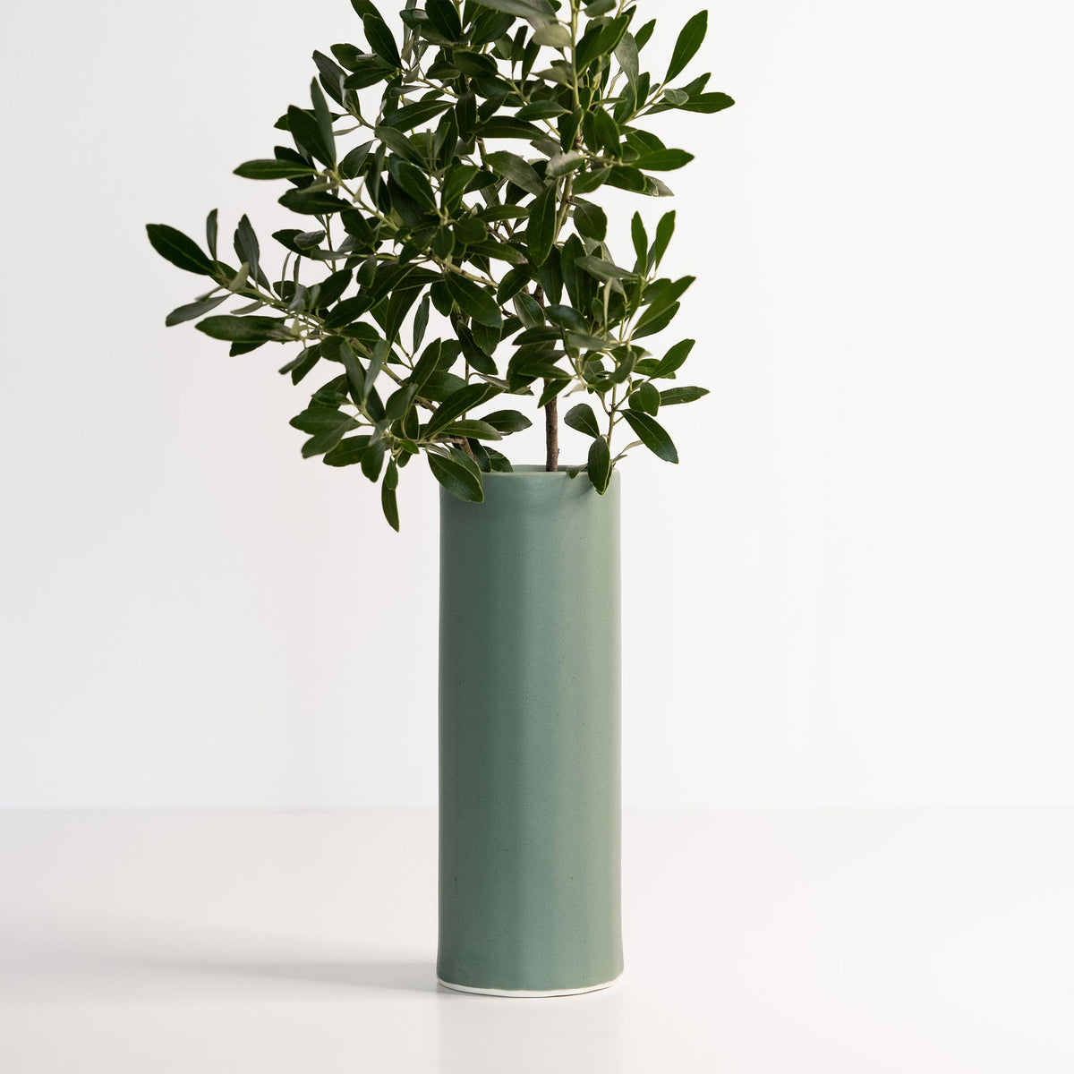 Bloom Vase - Handmade Porcelain Flower Vase